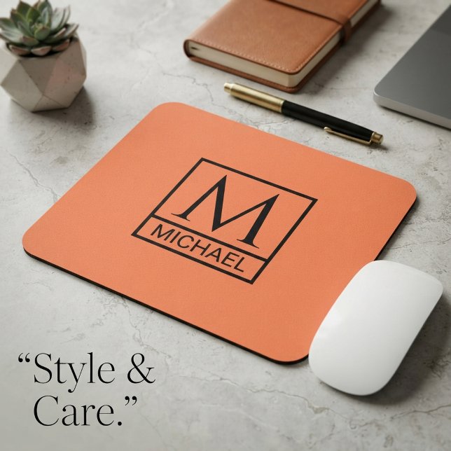 Mandarin Orange Musmattor med initial & namn (Mandarin Orange Mouse Pad with Initial & Name)
