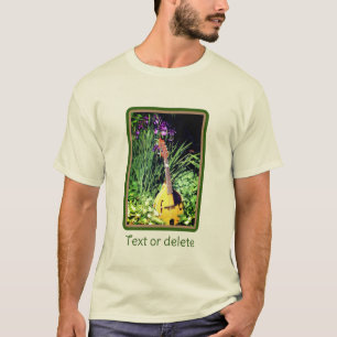 Mandolin and Iris Garden Personlig T Shirt