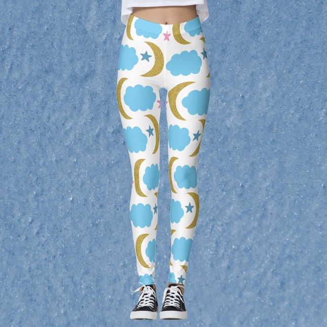 Måne Cloud Stars Faux Guld Glitter Mönster Leggings (A pair of leggings with gold moons, blue clouds and pink stars!)
