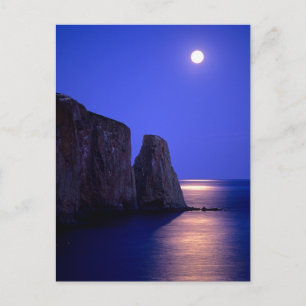 Måne i skymning Perce Rock Gaspe kust Quebec Vykort