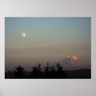 Måne och Mount Ranier på Poster