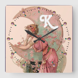 MÅNENS DAM MED BLOMMOR I ROSA MONOGRAM FYRKANTIG KLOCKA