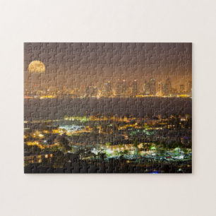 Måneuppgång över San Diegos skyline Pussel