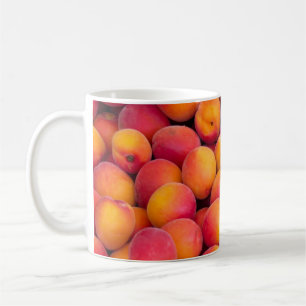 Många färska persikor kaffemugg