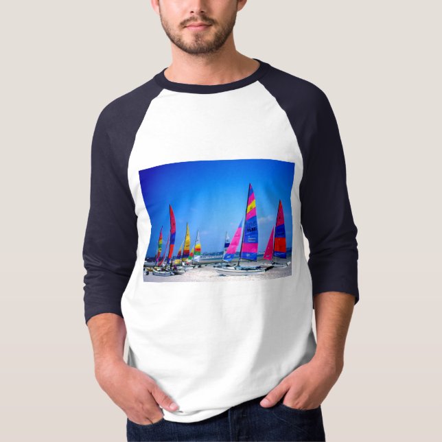 Många Hobies på Jersey Tee Shirt (Framsida)