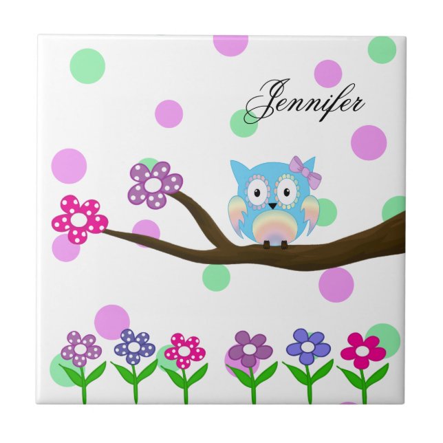 Mångfärgad uggla för Hippie på träd och blommor Kakelplatta (Framsidan)