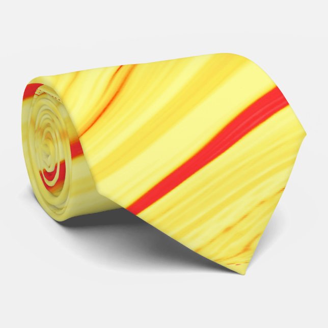 Mango-kräm, med böjt rött eller korallinje slips (Rullad)