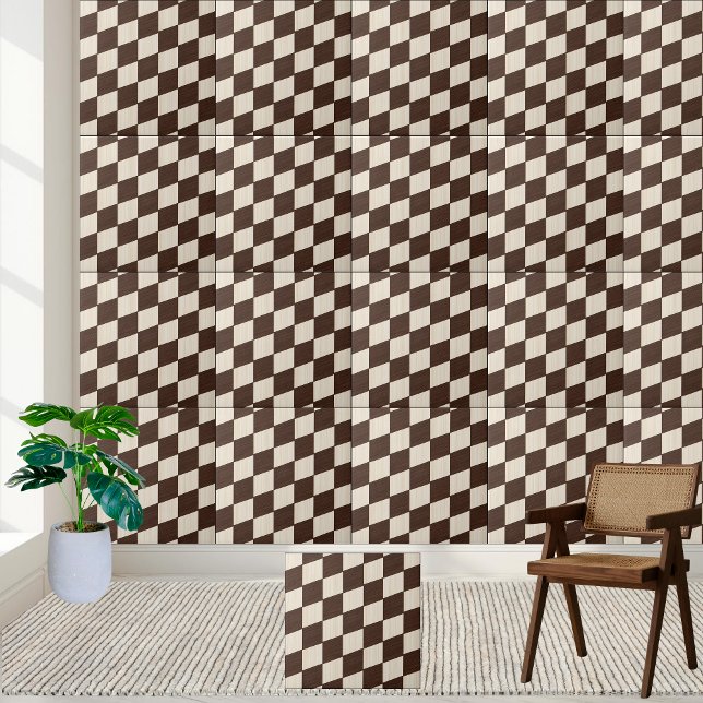 Mångsidig geometrisk brun och vit kontrollerad pla kakelplatta (Versatile Geometric Brown and White Checkered Tile)