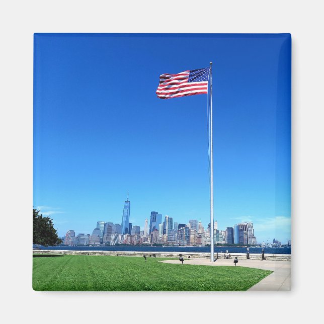 Manhattan mit USA Flagge  Magnet (Framsidan)