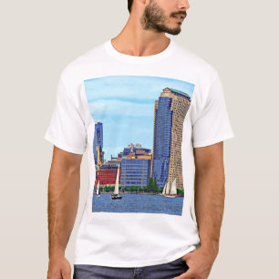Manhattan NY - Tre båtar av Manhattan Skyline T Shirt