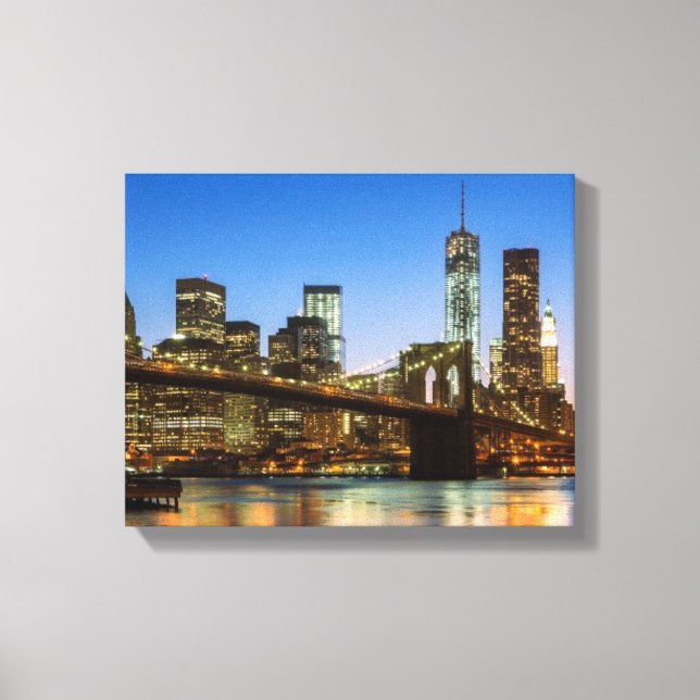 Manhattan och Brooklyn Bridge vid dusk Canvastryck (Framsida)