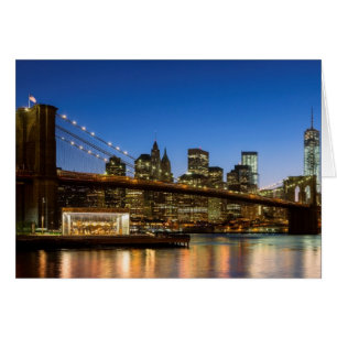 Manhattan och Brooklyn Bridge vid dusk Hälsningskort