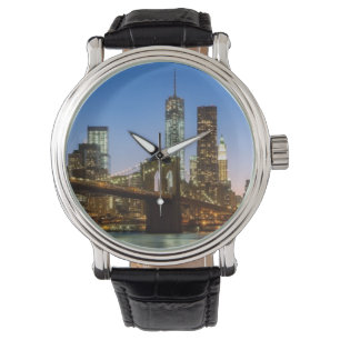 Manhattan och Brooklyn överbryggar på skymningen Armbandsur