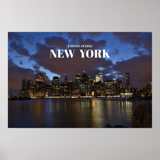 Manhattan Skyline på natten - New York Poster (Framsidan)
