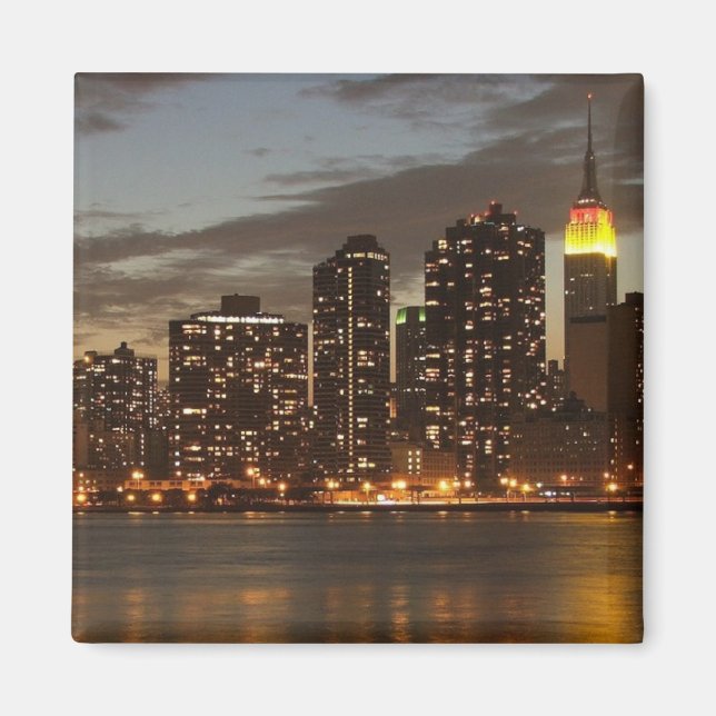 Manhattan Skyscraper i Night Magnet (Framsidan)
