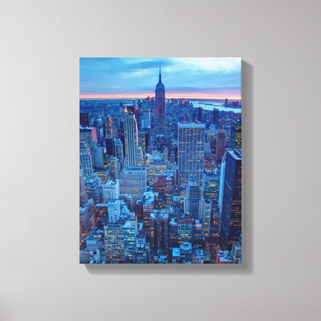 Manhattans skyscraper är tända canvastryck (Framsida)