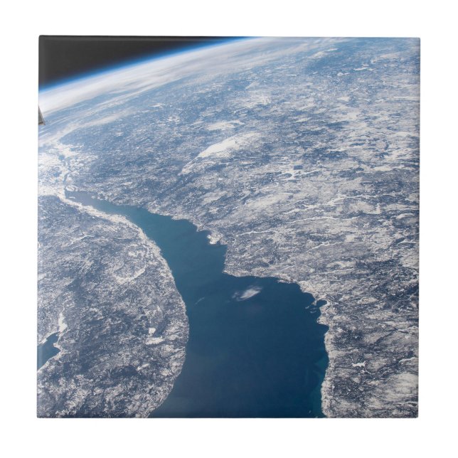 Manicouagan Crater och Saint Lawrence River Kakelplatta (Framsidan)