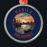 Manila Philippines Retro Distress Circle Julgransprydnad Metall<br><div class="desc">Manila retro-vektorns resedesign. Manila,  Filippinernas huvudstad,  är en tätbefolkad bayside-stad på ön Luzon,  som blandar den spanska kolonialarkitekturen med moderna skyscraper.</div>