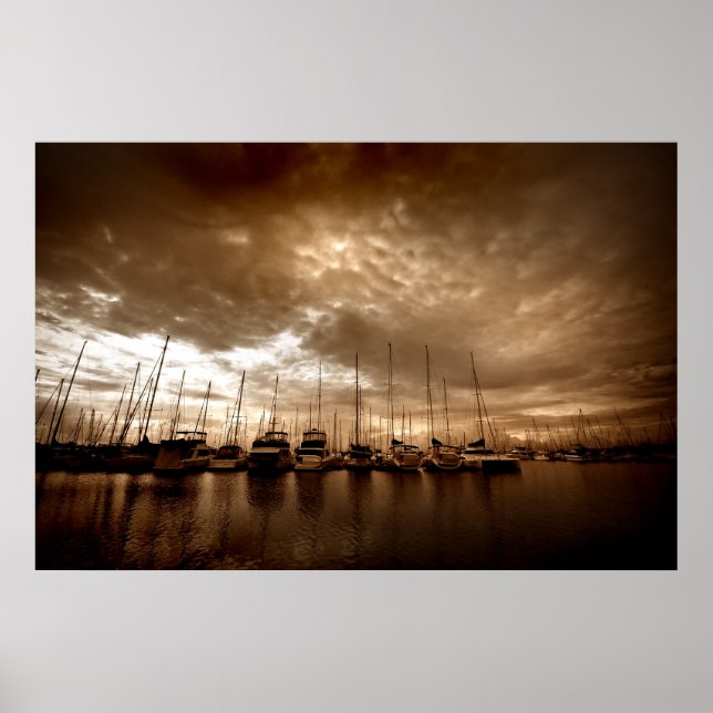 Manly Yacht-Klubben i Dramatic Sepia Tones Poster (Framsidan)