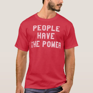 Människor har rosa t shirt