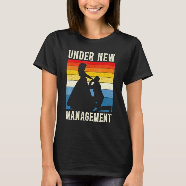 Mans Underkläder Nytt Ledarskaps Bröllop Svärmanne T Shirt (Framsida)