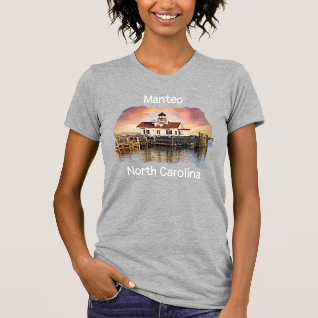 Manteo North Carolina T Shirt (Framsida)
