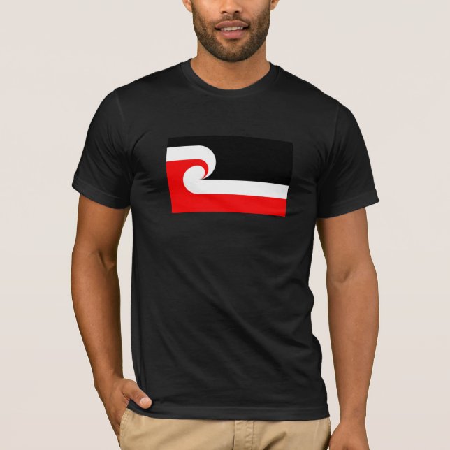 Maori Flagga New Zealand Flagga T-Shirt (Framsida)