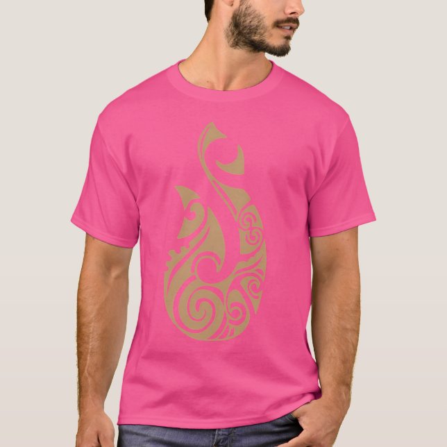 Maori Hei Matau Fishkrok Tattoo Gift Idea T Shirt (Framsida)