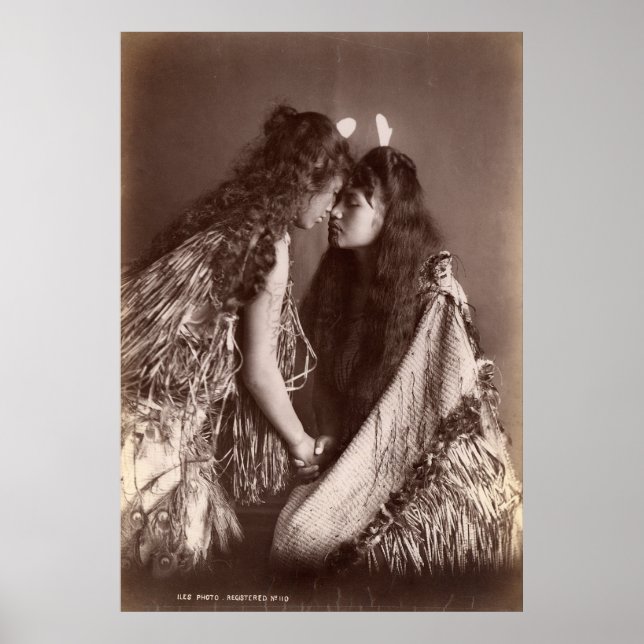 Maori Women, Nya Zeeland Poster (Framsidan)
