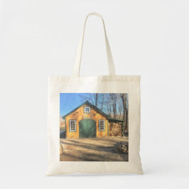 Maple Sugar House at Parmelee Farm Tygkasse
