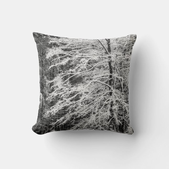 Maple Träd i Snö Kudde (Framsida)