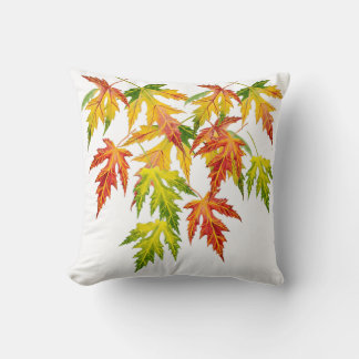 Maple vid silver vid Dekorativ kudde
