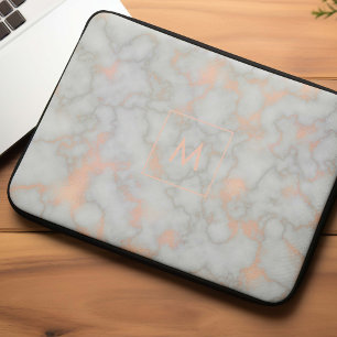 Marble och Ro Guld Monogram Laptop Fodral
