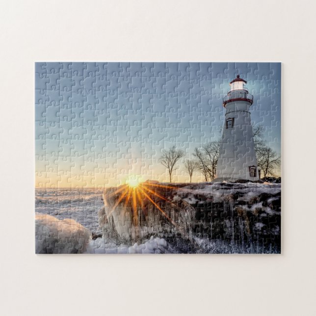 Marblehead Lighthouse Winter Sunrise Pussel (Horisontell)