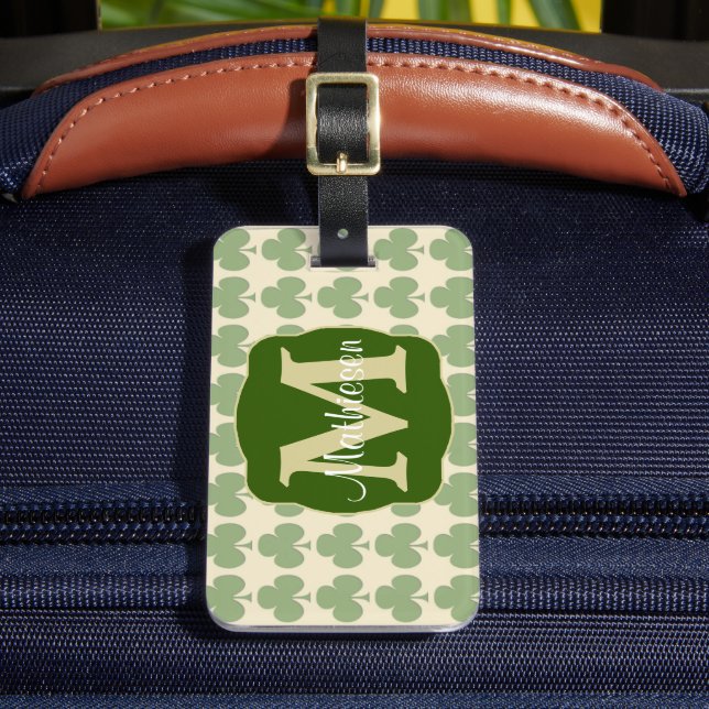 Marching Shamrocks Monogram Bagagebricka (Framsida Insitu 2)