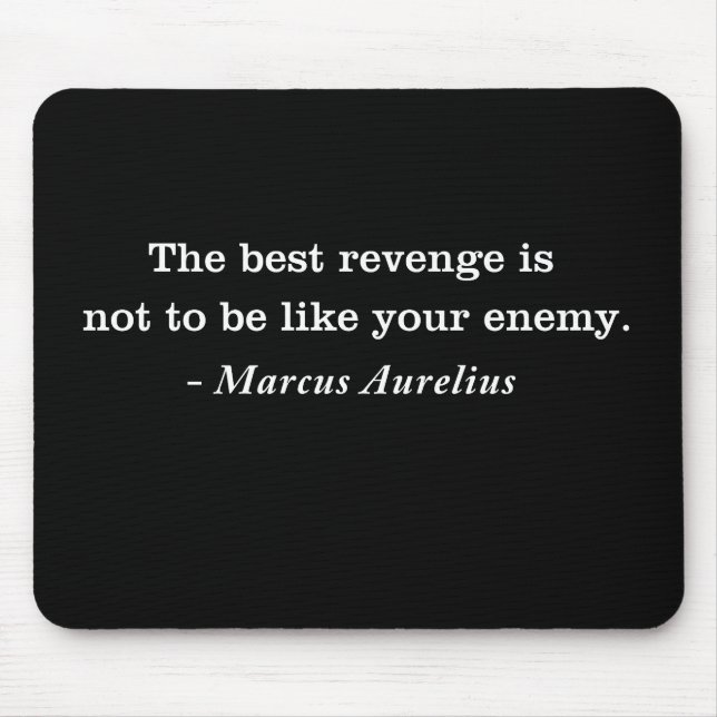 Marcus Aurelius Revenge Stoic Quote T-shirt Musmatta (Framsidan)