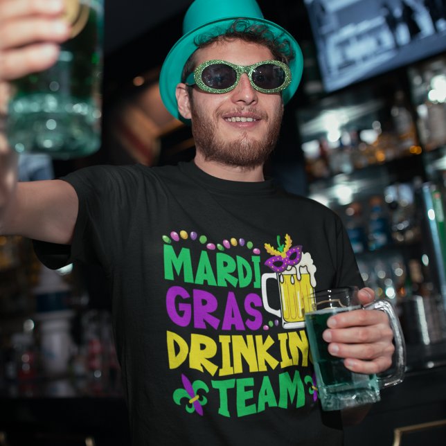 Mardi Gras Drinking Team - Funny Mardi gras T Shirt (Skapare uppladdad)