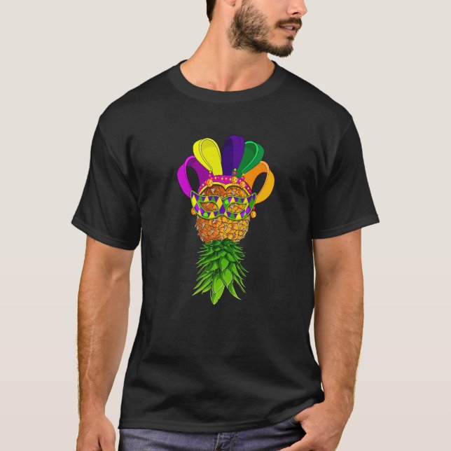 Mardi Gras Festival Party Funny Pineapple Jester M T Shirt (Framsida)