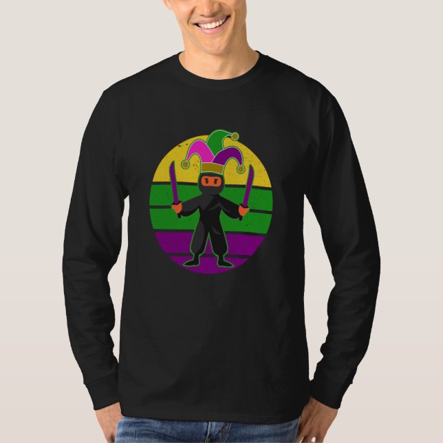 Mardi Gras Ninja Holding Swords Mardi Gras 2023 T Shirt (Framsida)
