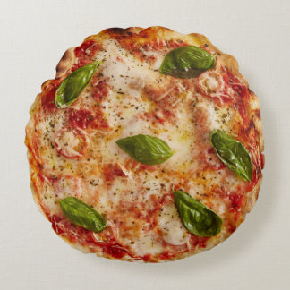 Margherita pizza with basil löv novelty cushion rund kudde