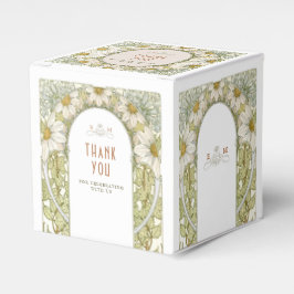 Marguerite Daisy Delicate Art Nouveau Mucha Presentaskar