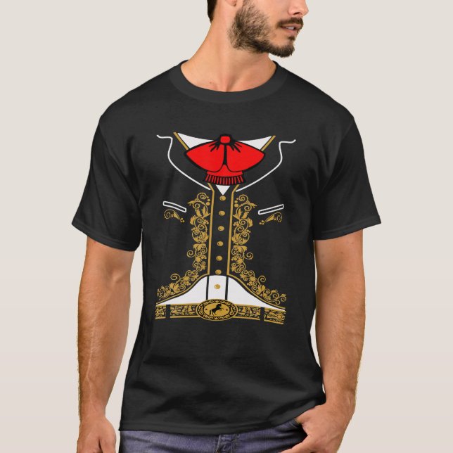 Mariachi Charro Mexican Costume for Cinco De Mayo T Shirt (Framsida)