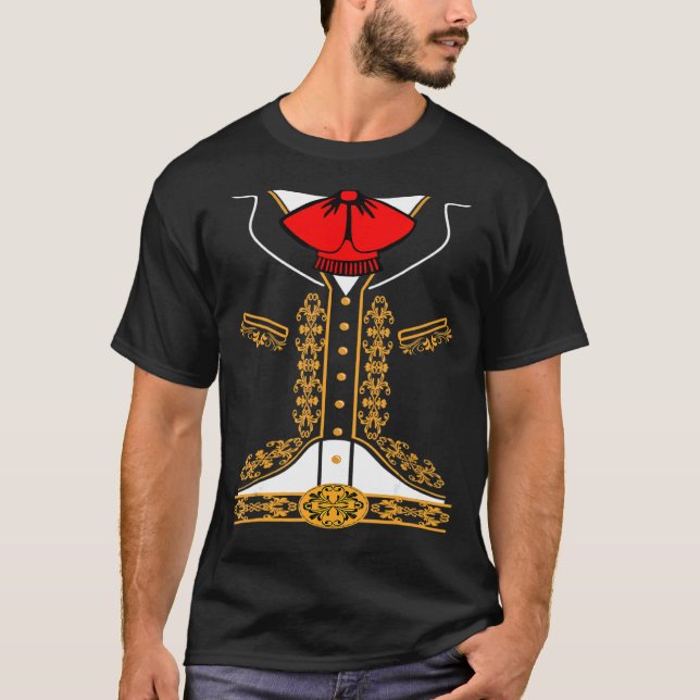 Mariachi Charro Mexican Costume for Cinco De Mayo T Shirt (Framsida)