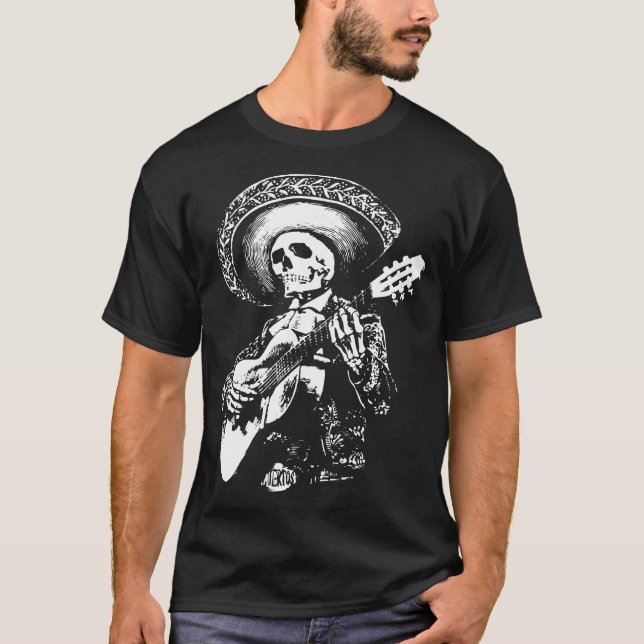 Mariachi skull t shirt (Framsida)