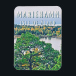 Mariehamn, la ville des îles Åland Magnet<br><div class="desc">Mariehamn est la capitale du Territoire finlandais autonome d’Åland,  située en mer Baltique.La ville est peuplée d'environ 11 740 habitants (2020). 91 % de la population a le suédois comme langue maternelle,  celle-ci étant la seule langue officielle de l "Arkiv".</div>