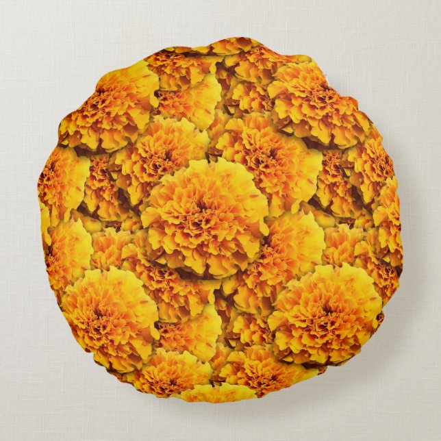 Marigold bouquet - gyllene orange rund kudde (Baksidan)