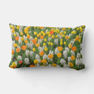 ’MARIGOLD & GULT TULIPS WITH WHITE HYACINTHS’ LUMBARKUDDE