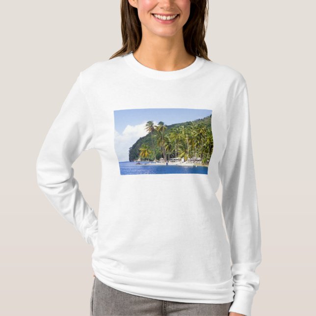 Marigot Bay, St Lucia, Västindien T Shirt (Framsida)