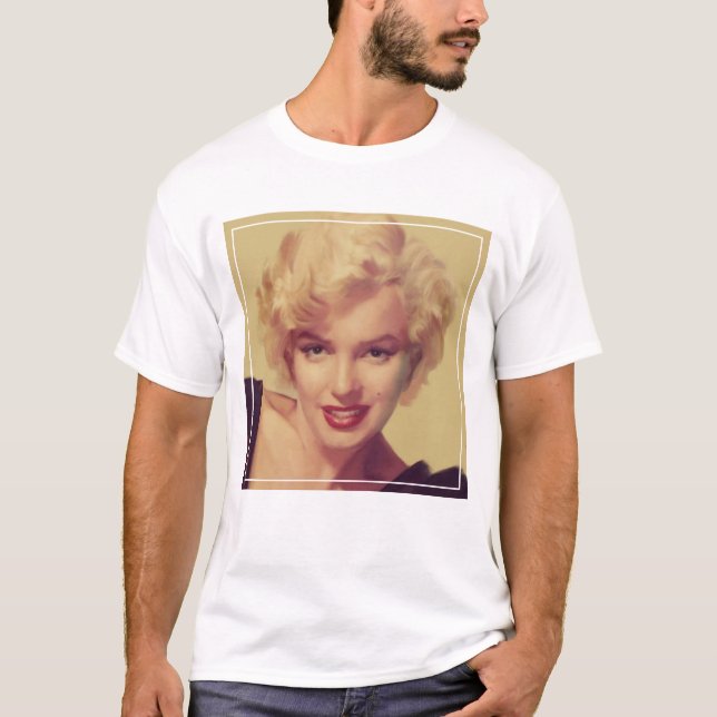 Marilyn i svart t shirt (Framsida)