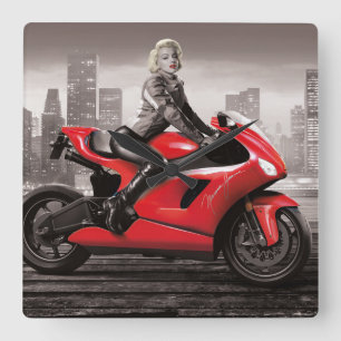 Marilyns motorcykel fyrkantig klocka